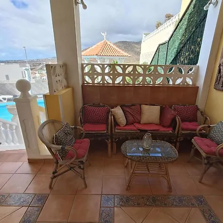 Villa Costa Adeje וילה אדחה